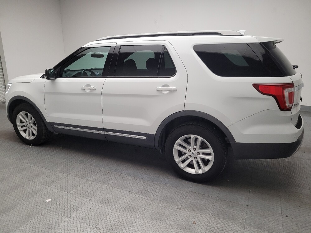 2017 Ford Explorer in Downey, CA 90241 - 18097304 3