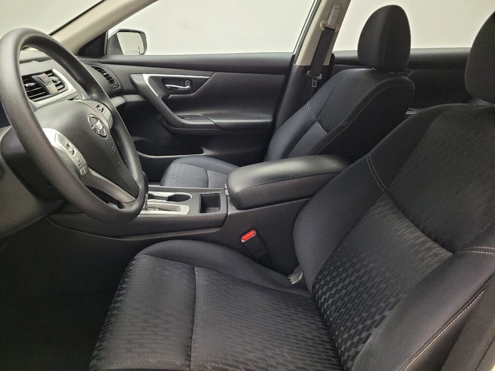 2018 Nissan Altima in Downey, CA 90241 - 18097306 17