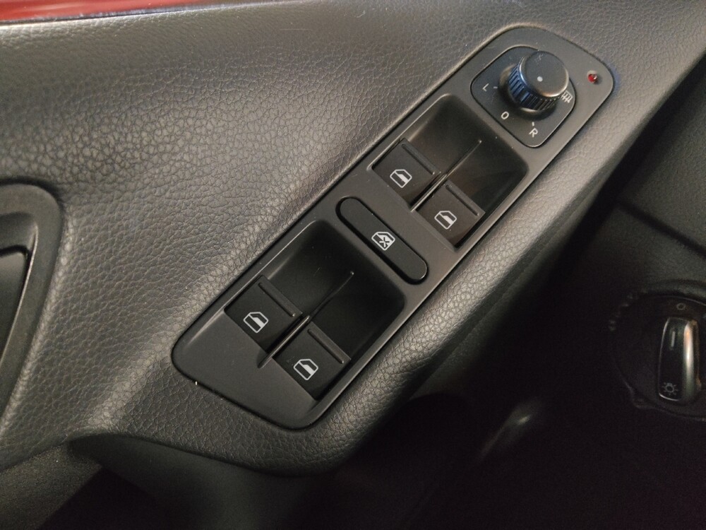 2014 Volkswagen Tiguan in Stone Mountain, GA 30083 - 18097321 27