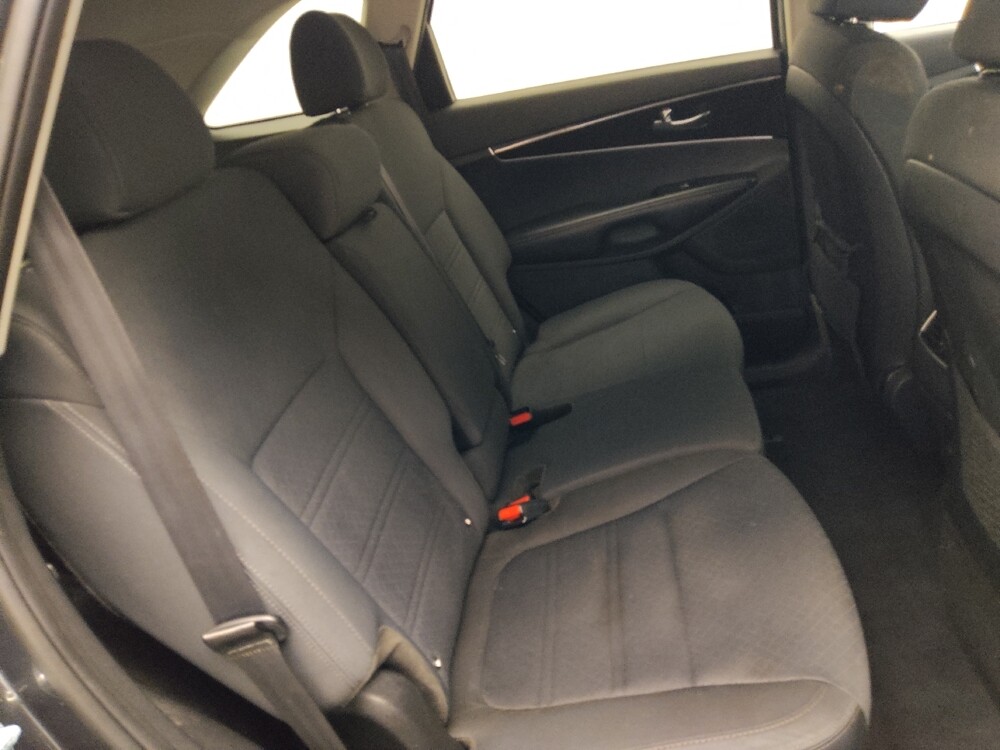 2020 Kia Sorento in Knoxville, TN 37923 - 18097322 19