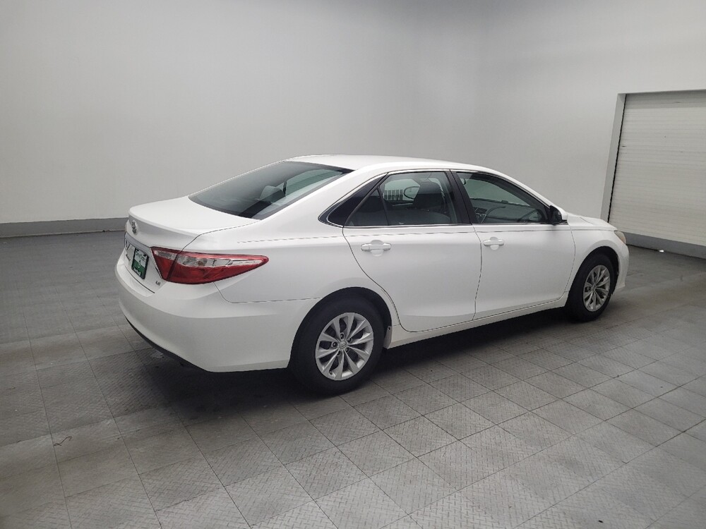 2015 Toyota Camry in Macon, GA 31210 - 18097325 10
