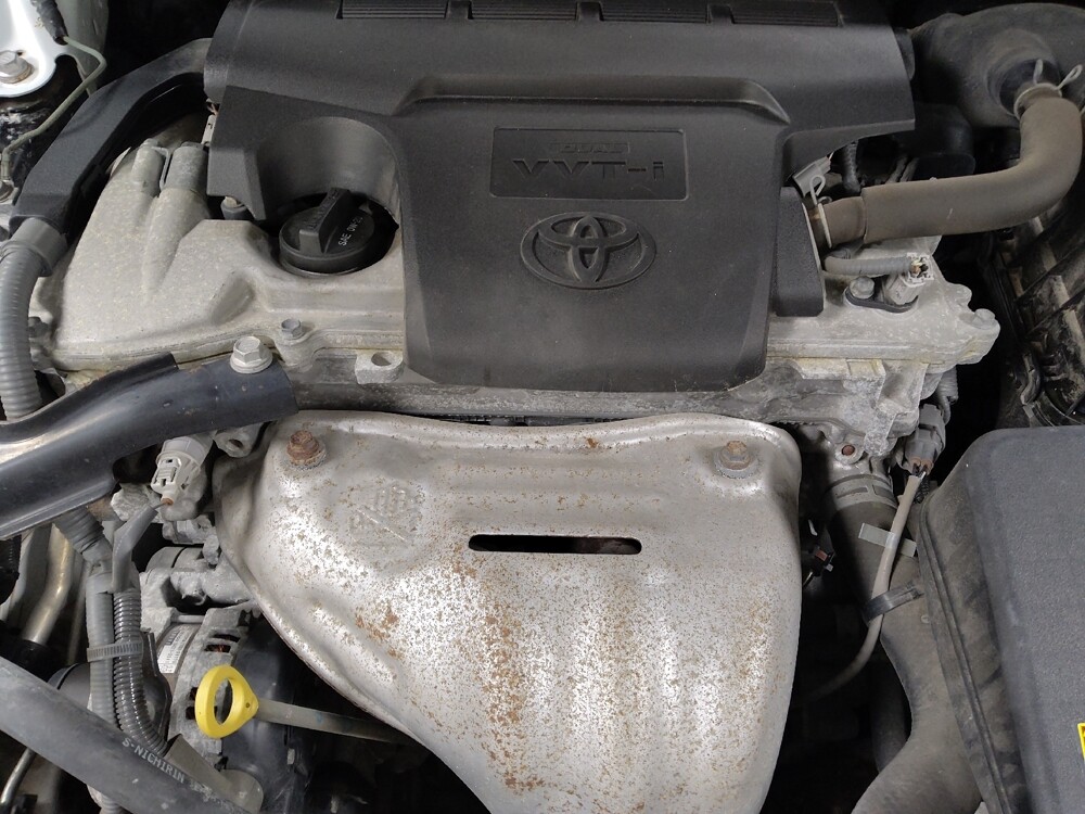 2015 Toyota Camry in Macon, GA 31210 - 18097325 30