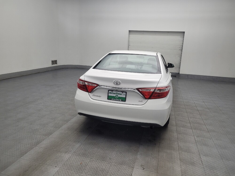 2015 Toyota Camry in Macon, GA 31210 - 18097325 7