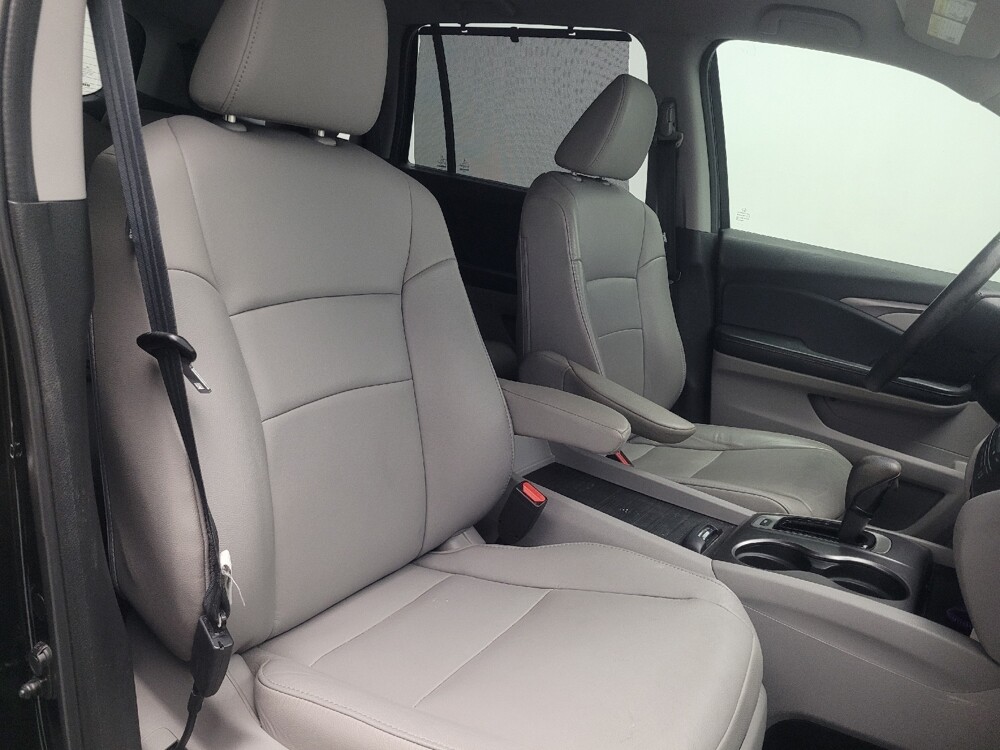 2019 Honda Pilot in Stone Mountain, GA 30083 - 18097328 21