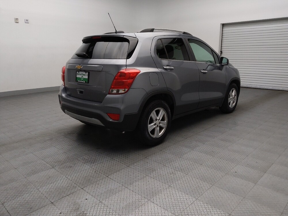 2019 Chevrolet Trax in Plano, TX 75074 - 18097334 9