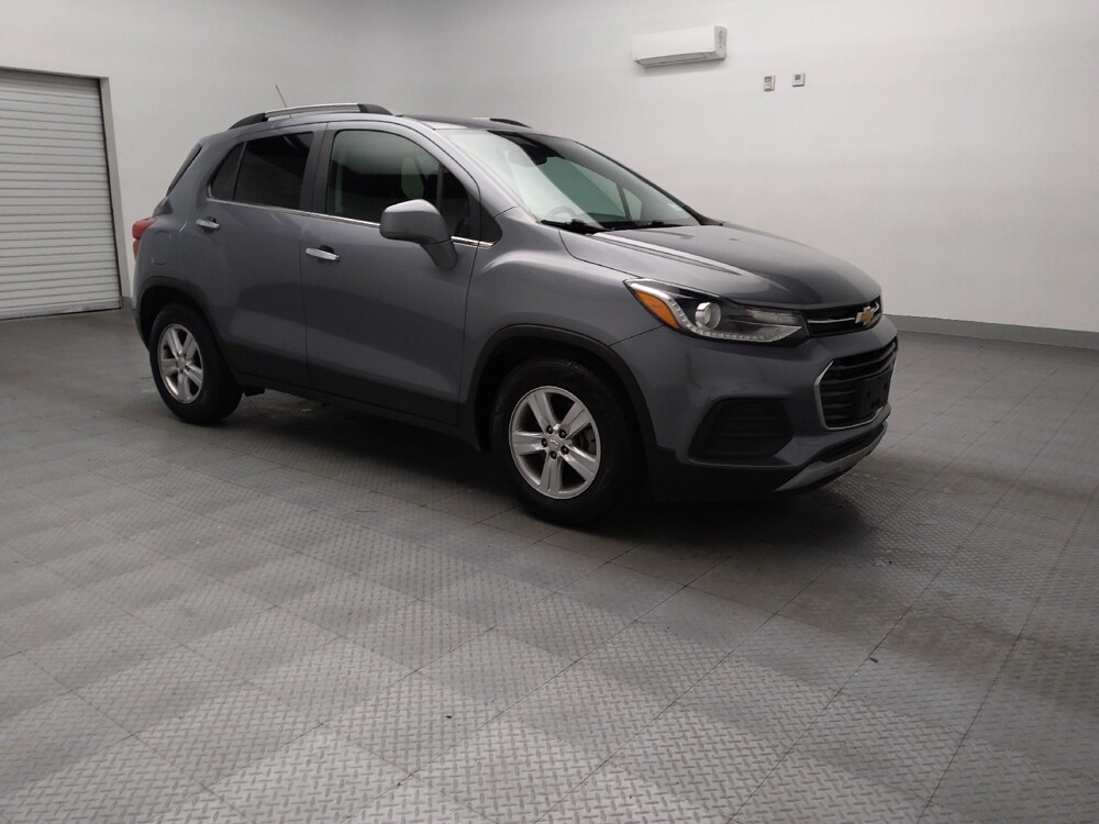 2019 Chevrolet Trax in Plano, TX 75074 - 18097334 13