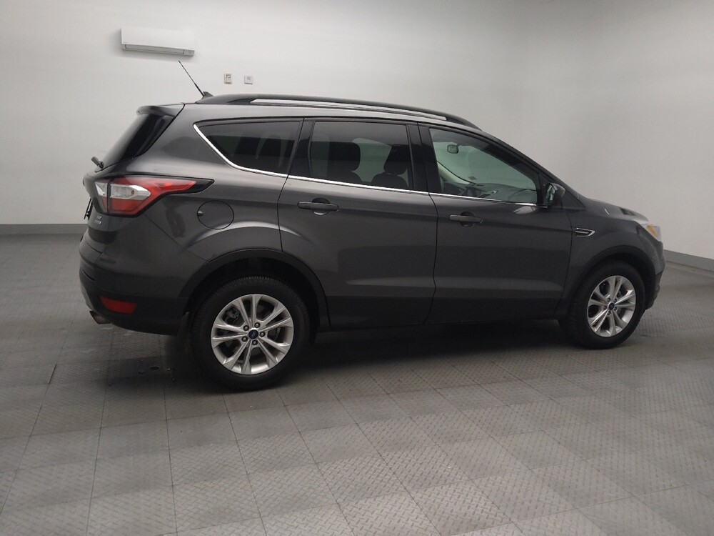 2018 Ford Escape in Oklahoma City, OK 73139 - 18097341 10