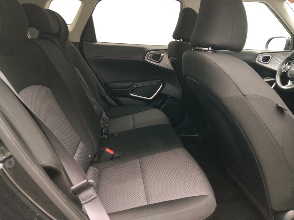 2022 Kia Soul in Arlington, TX 76011 - 18097343 19