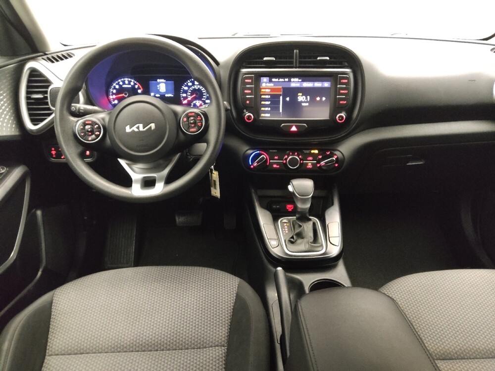 2022 Kia Soul in Arlington, TX 76011 - 18097343 22