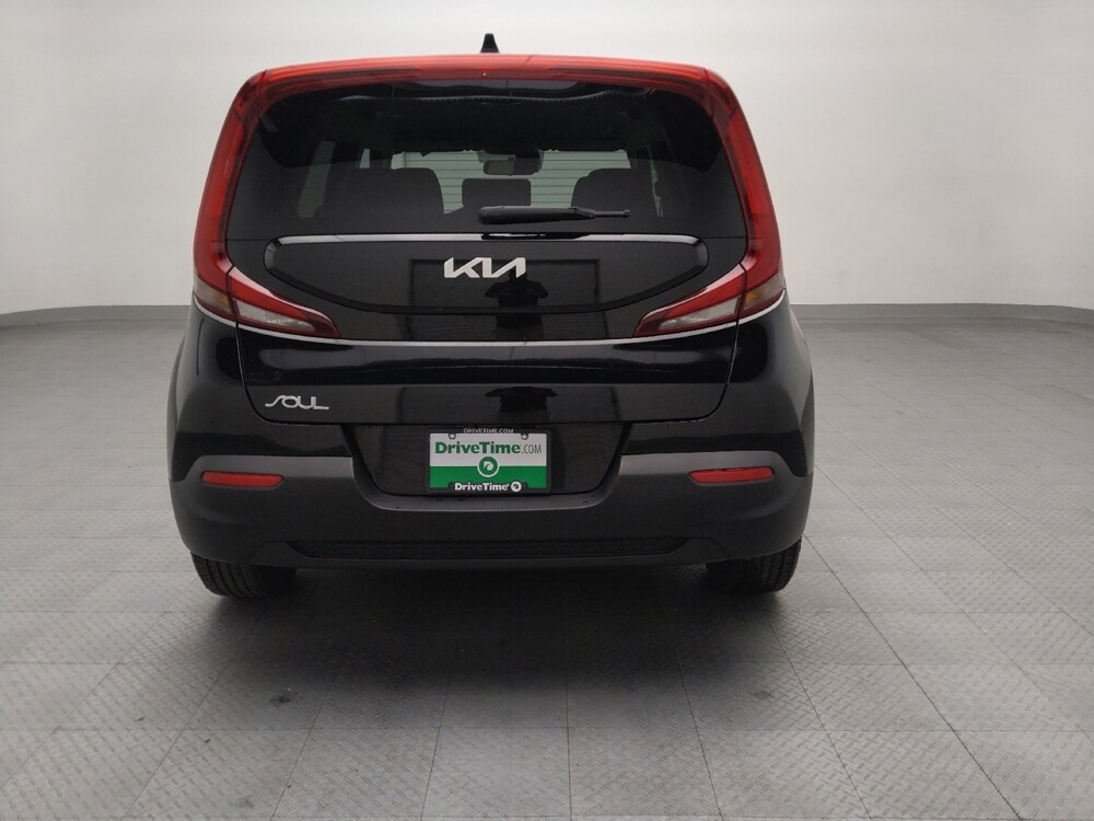 2022 Kia Soul in Arlington, TX 76011 - 18097343 7