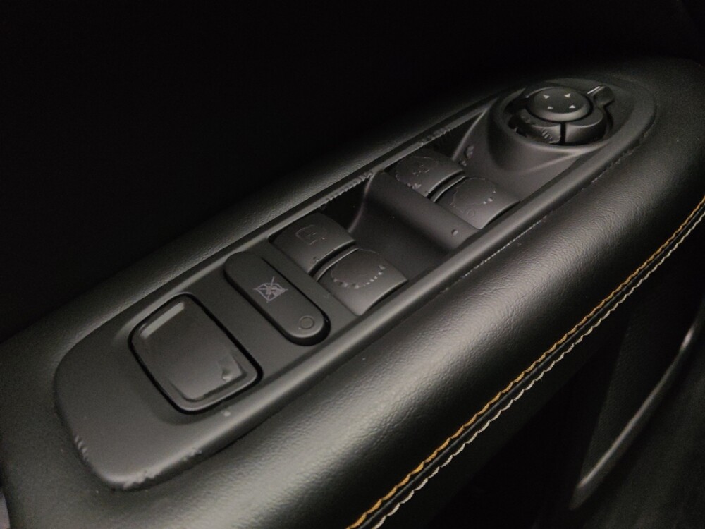 2019 Jeep Compass in Jacksonville, FL 32210 - 18097346 27