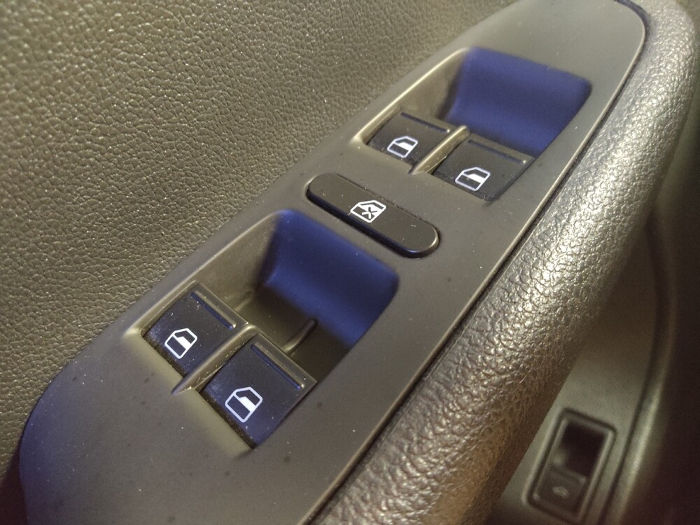 2016 Volkswagen Jetta in Phoenix, AZ 85015 - 18097347 27