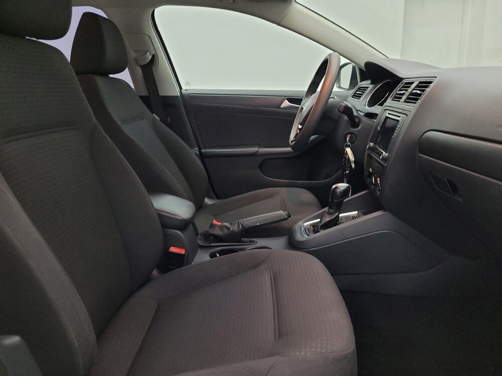 2016 Volkswagen Jetta in Phoenix, AZ 85015 - 18097347 21