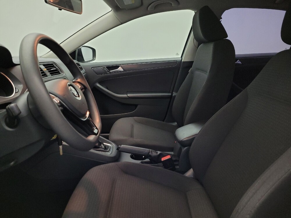 2016 Volkswagen Jetta in Phoenix, AZ 85015 - 18097347 17