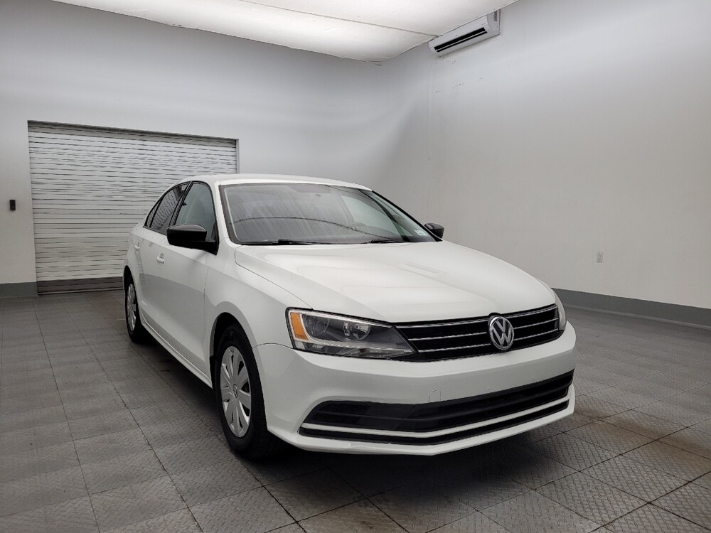 2016 Volkswagen Jetta in Phoenix, AZ 85015 - 18097347 13