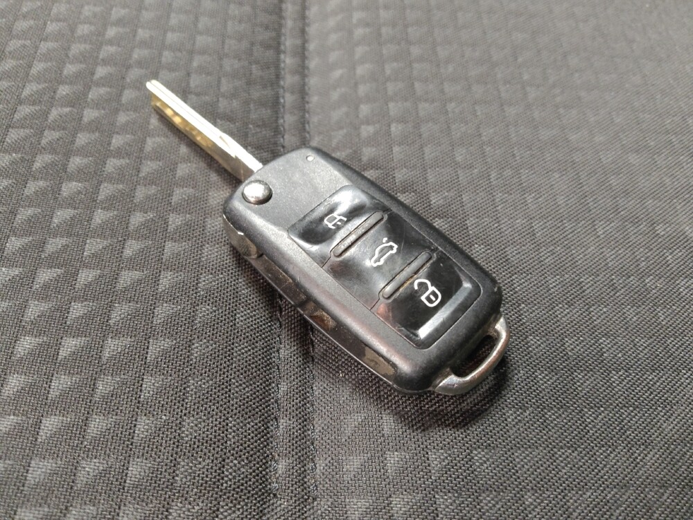 2016 Volkswagen Jetta in Phoenix, AZ 85015 - 18097347 32