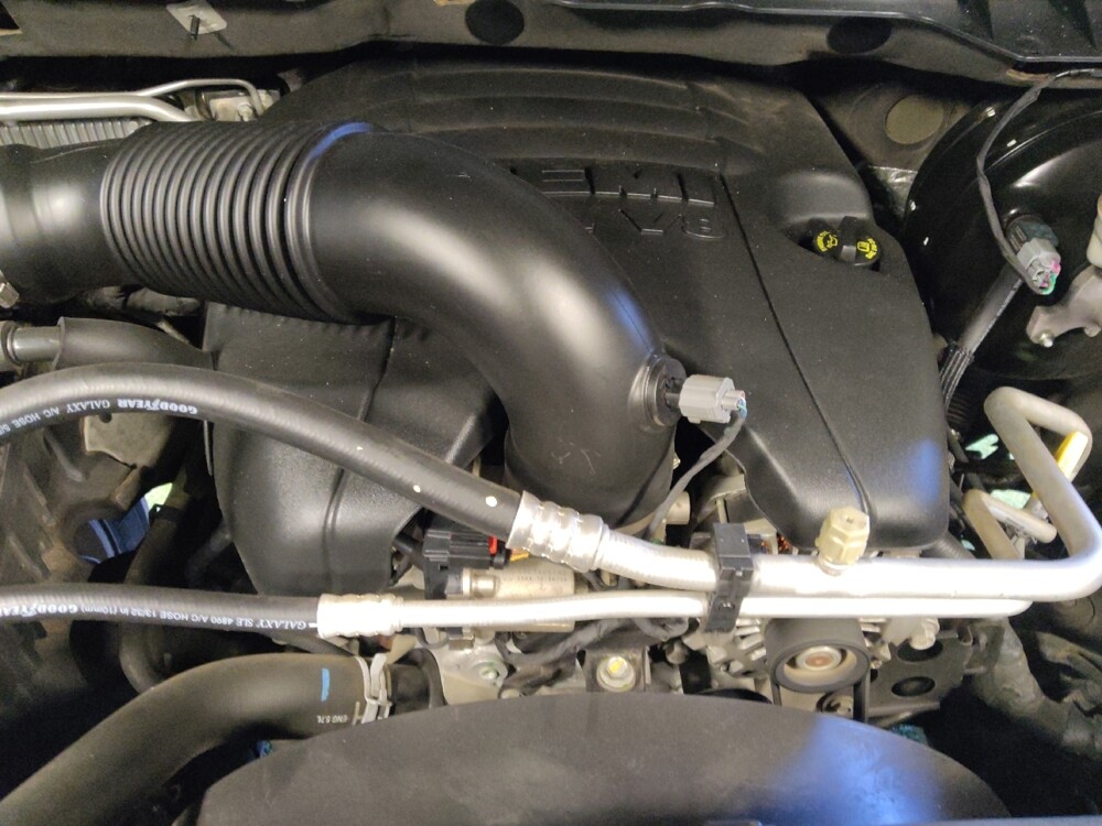 2015 RAM 1500 in Glendale, AZ 85301 - 18097349 30