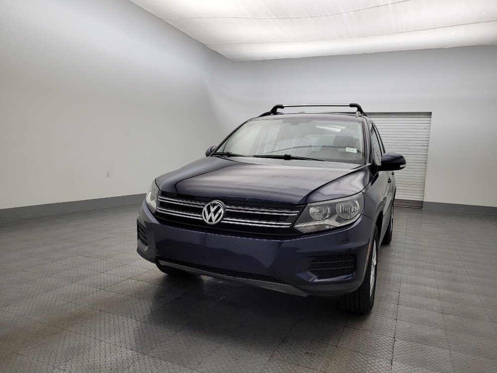 2016 Volkswagen Tiguan in Glendale, AZ 85301 - 18097350 15