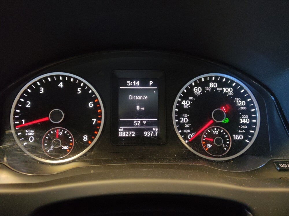 2016 Volkswagen Tiguan in Glendale, AZ 85301 - 18097350 23