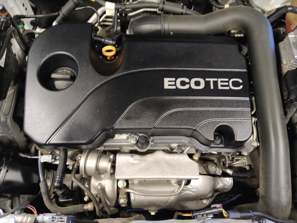 2019 Chevrolet Equinox in Phoenix, AZ 85022 - 18097352 30