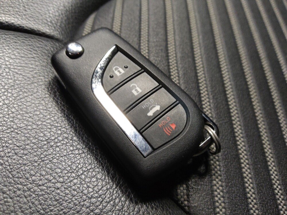 2022 Toyota Camry in Phoenix, AZ 85015 - 18097354 32