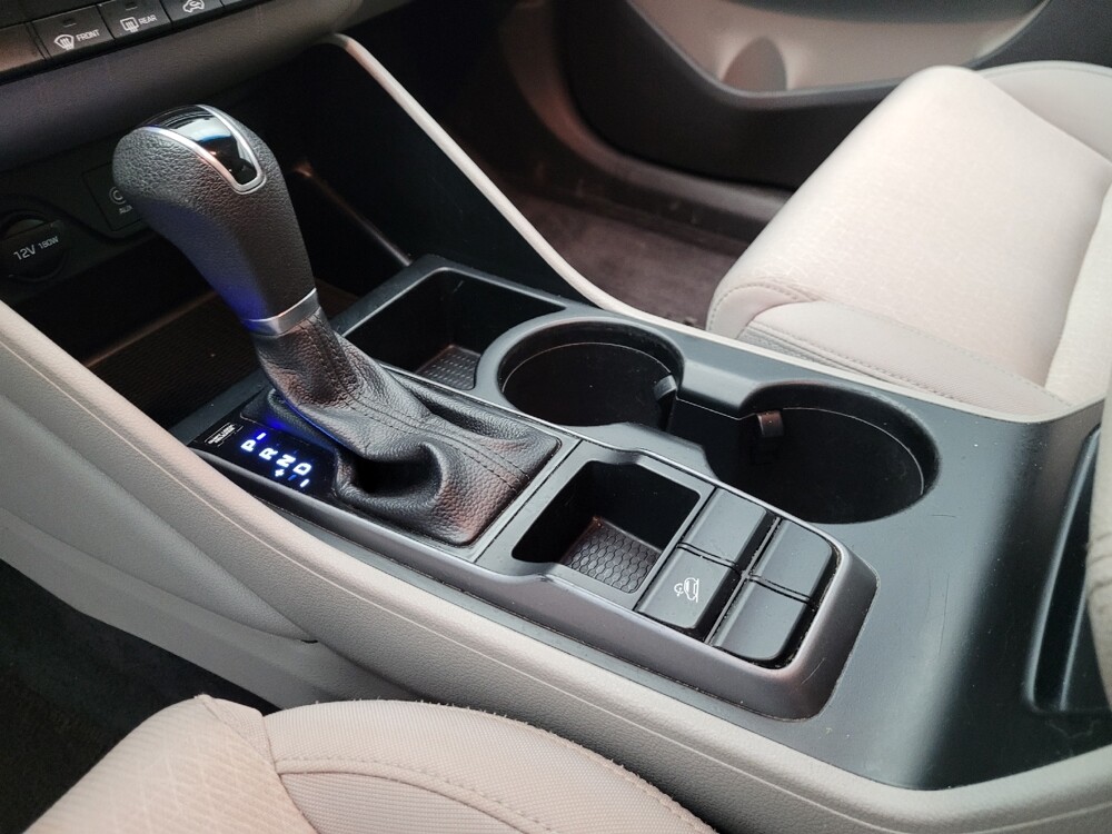 2017 Hyundai Tucson in Phoenix, AZ 85015 - 18097355 26