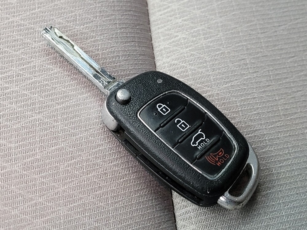 2017 Hyundai Tucson in Phoenix, AZ 85015 - 18097355 32