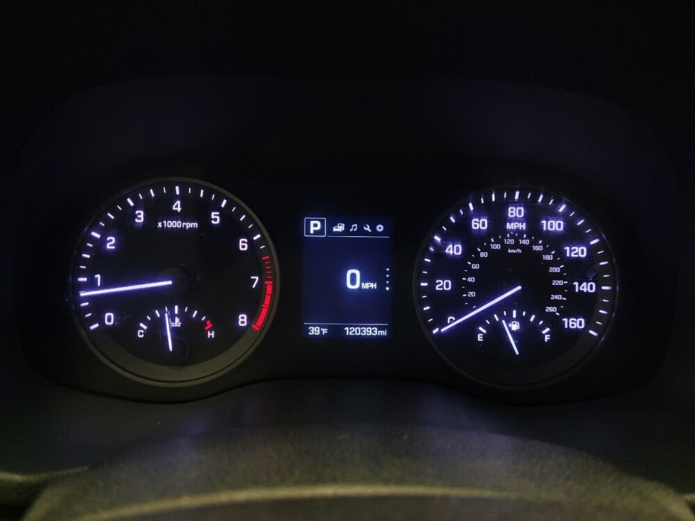 2017 Hyundai Tucson in Phoenix, AZ 85015 - 18097355 23