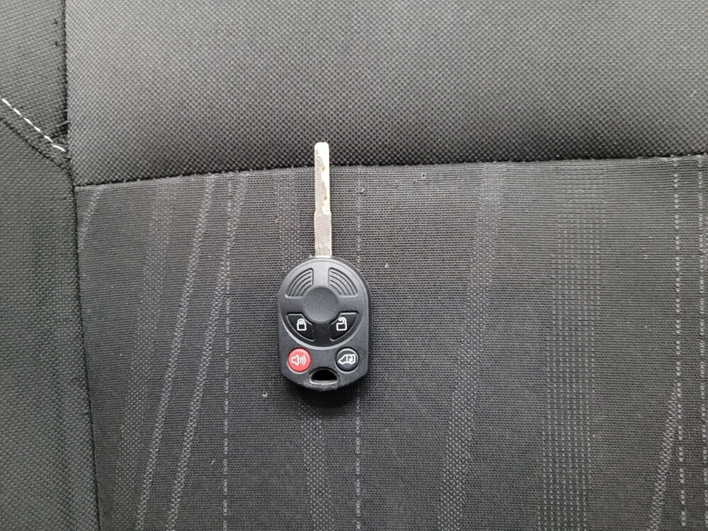 2018 Ford Focus in Las Vegas, NV 89102 - 18097356 32