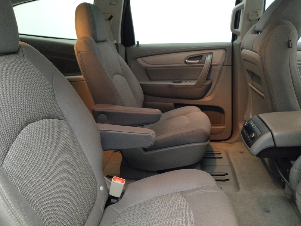 2016 Chevrolet Traverse in Lauderdale Lakes, FL 33313 - 18097366 19