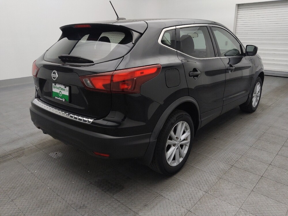 2018 Nissan Rogue Sport in Pensacola, FL 32505 - 18097369 9