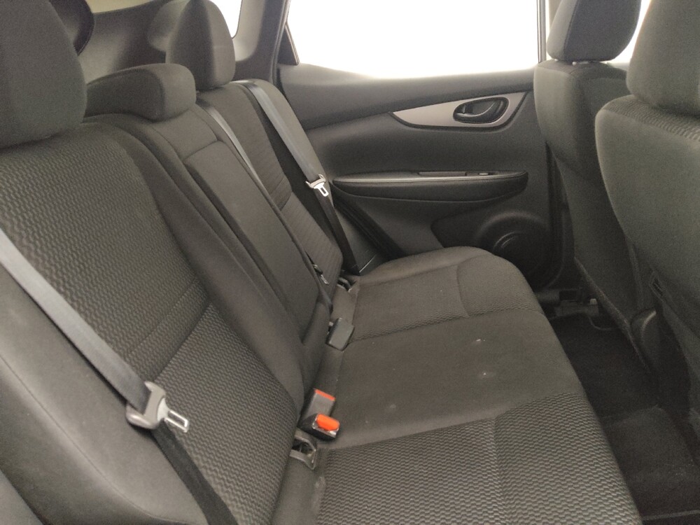 2018 Nissan Rogue Sport in Pensacola, FL 32505 - 18097369 19