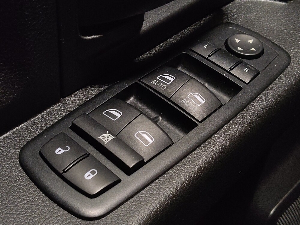 2014 RAM 1500 in Jacksonville, FL 32210 - 18097373 27