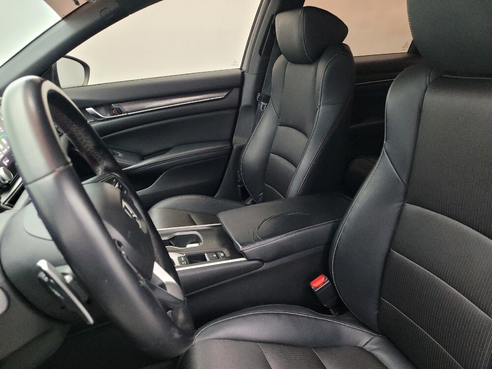 2018 Honda Accord in Jacksonville, FL 32210 - 18097374 17