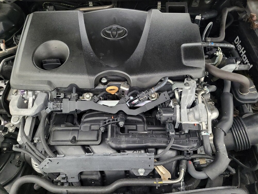 2020 Toyota Camry in Jacksonville, FL 32210 - 18097375 30