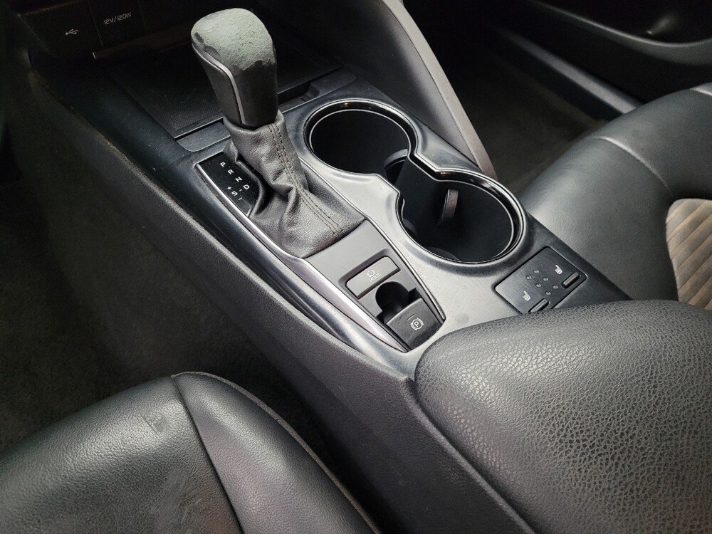 2020 Toyota Camry in Jacksonville, FL 32210 - 18097375 26