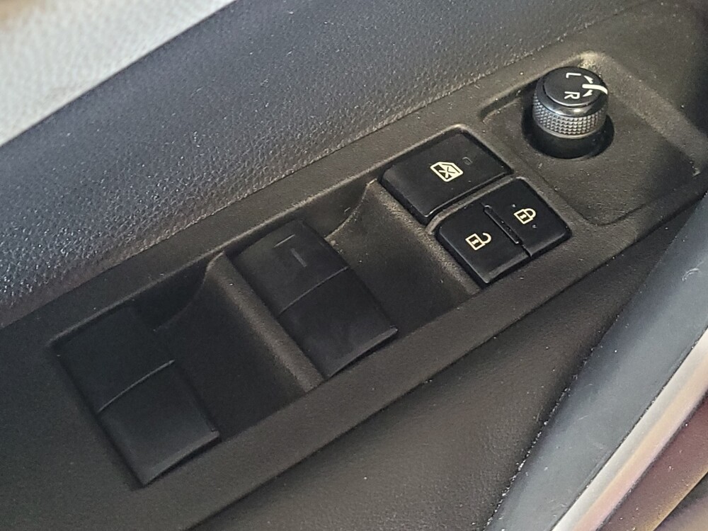 2021 Toyota Corolla in Lauderdale Lakes, FL 33313 - 18097377 27