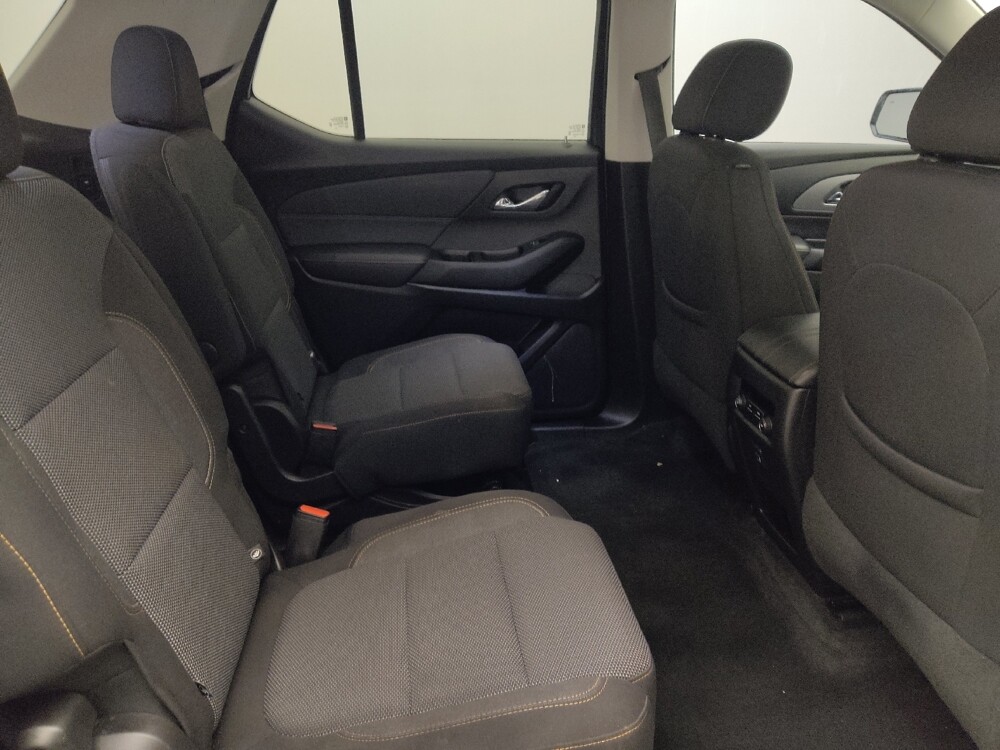 2020 Chevrolet Traverse in Lauderdale Lakes, FL 33313 - 18097382 19