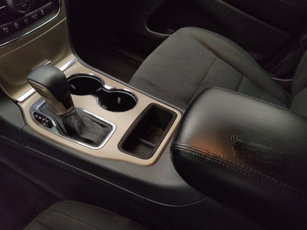 2016 Jeep Grand Cherokee in Colorado Springs, CO 80909 - 18097387 26