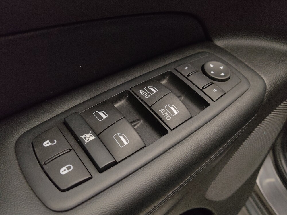 2016 Jeep Grand Cherokee in Colorado Springs, CO 80909 - 18097387 27