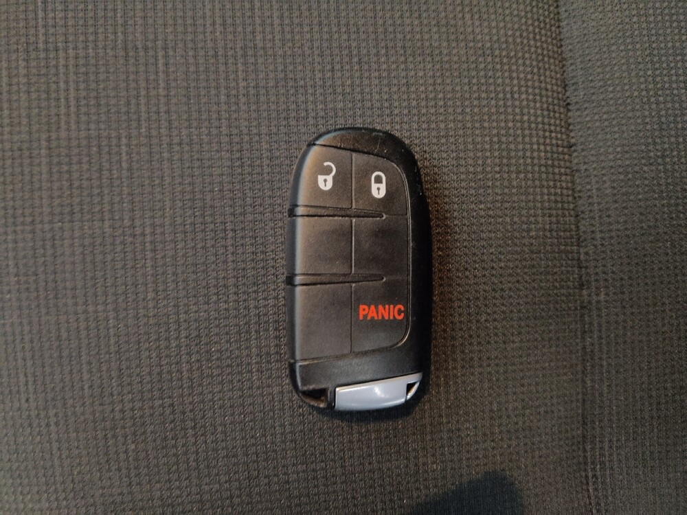 2016 Jeep Grand Cherokee in Colorado Springs, CO 80909 - 18097387 32