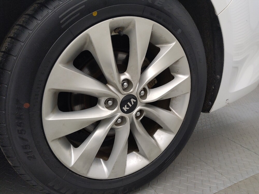 2018 Kia Optima in Denver, CO 80012 - 18097389 31