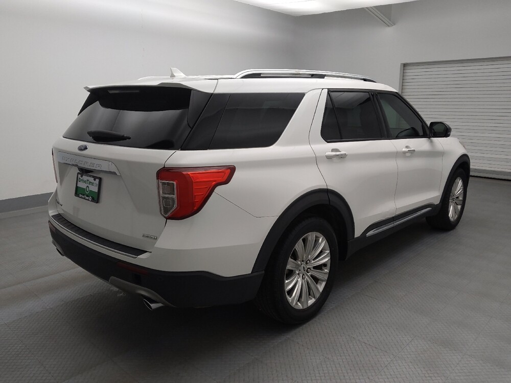 2020 Ford Explorer in Lakewood, CO 80215 - 18097392 9