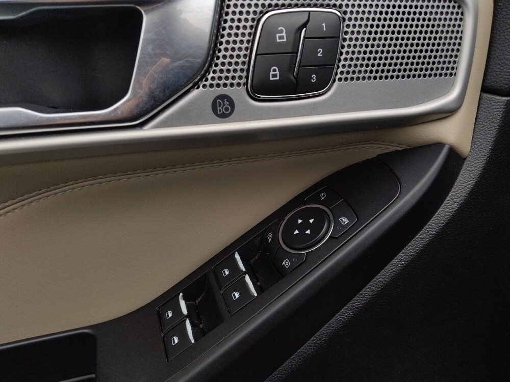 2020 Ford Explorer in Lakewood, CO 80215 - 18097392 27