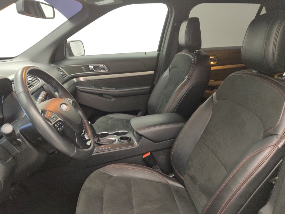 2019 Ford Explorer in Lakewood, CO 80215 - 18097395 17