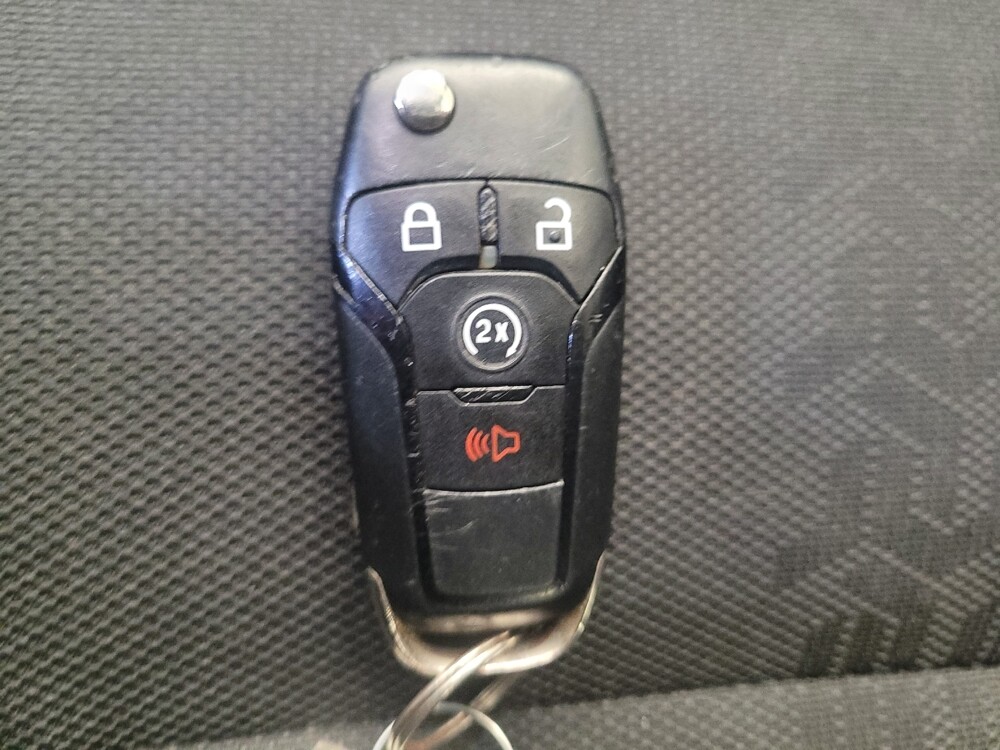 2018 Ford F150 in Miamisburg, OH 45342 - 18097401 32