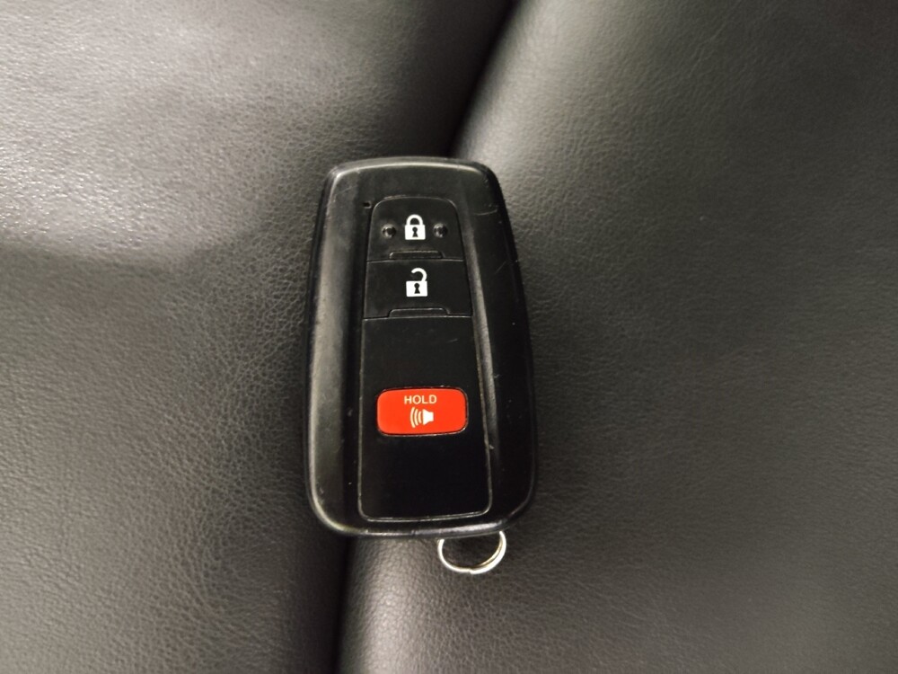 2016 Toyota Prius in Columbus, OH 43228 - 18097402 32