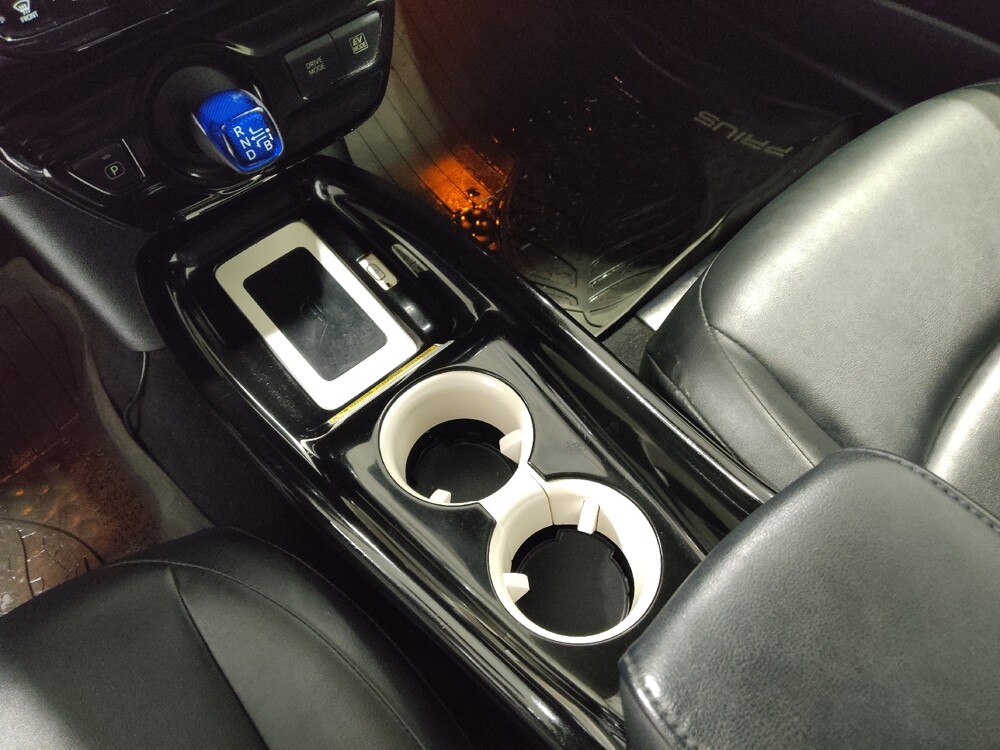 2016 Toyota Prius in Columbus, OH 43228 - 18097402 26