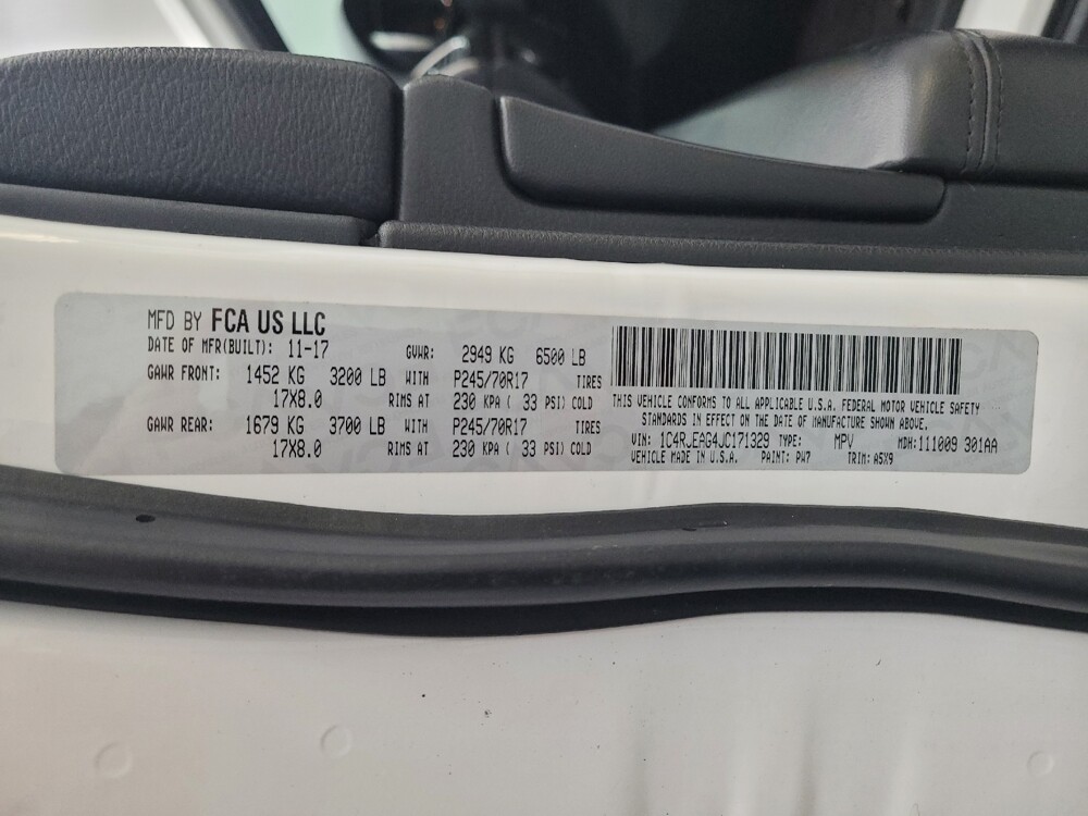 2018 Jeep Grand Cherokee in Columbus, OH 43228 - 18097405 33