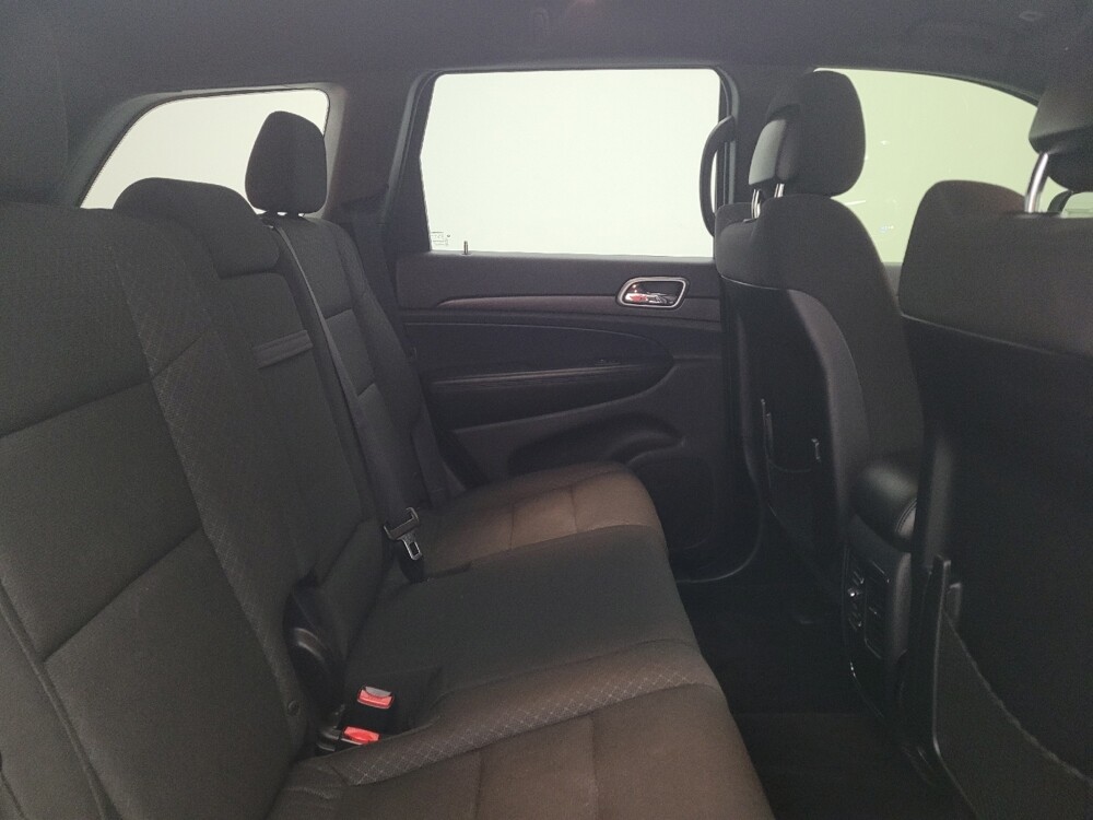 2018 Jeep Grand Cherokee in Columbus, OH 43228 - 18097405 19